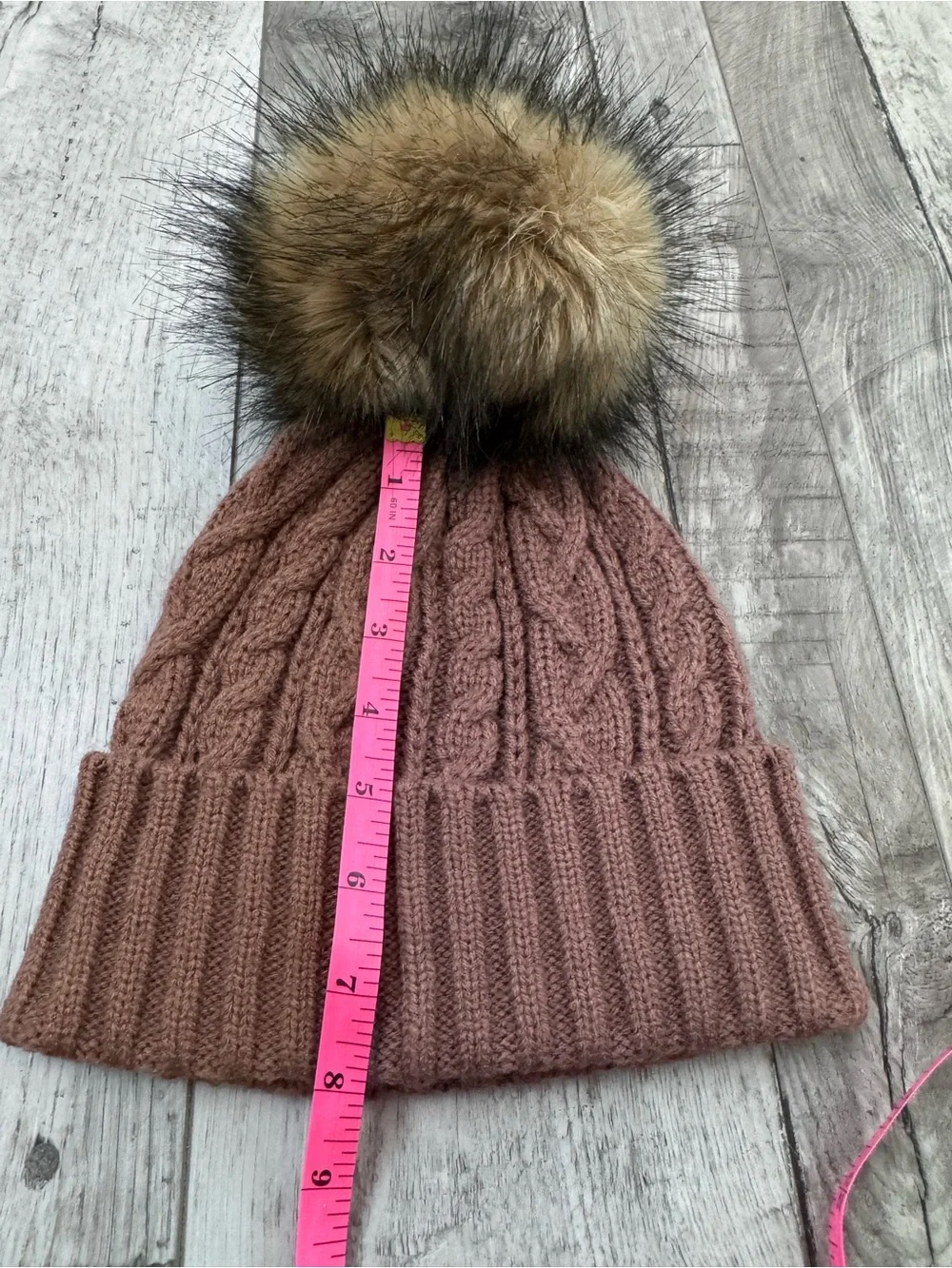 The North Face Women's Oh Mega Fur Pom Pom Beanie Hat Sumac O/S Brown